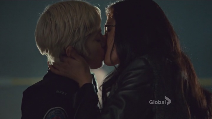 Gail & Holly Lesbian Kiss