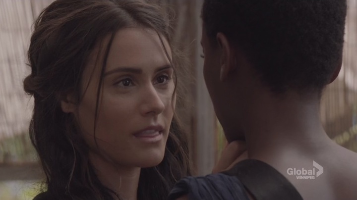 Nenna & Rose Scene Crossbones 3