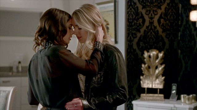 Alexis and Georgina Lesbian Scene â€“ Famous in Love