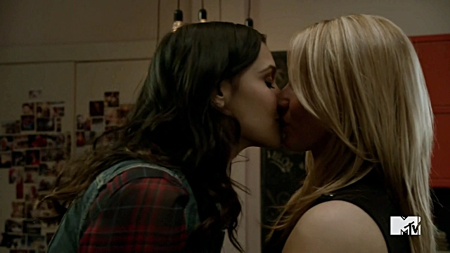 Amy and Sabrina - Faking It