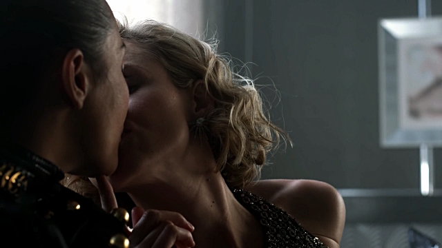 Barbara and Tabitha Kiss Gotham